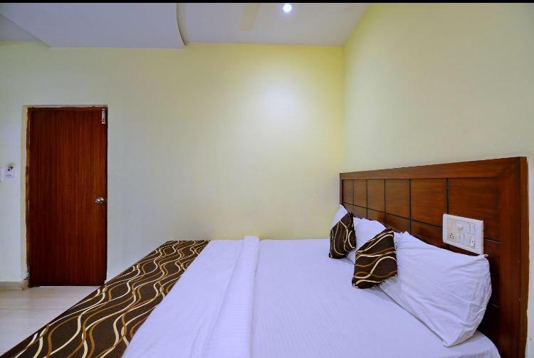 Hotel Al Zaiqa Durg Luaran gambar